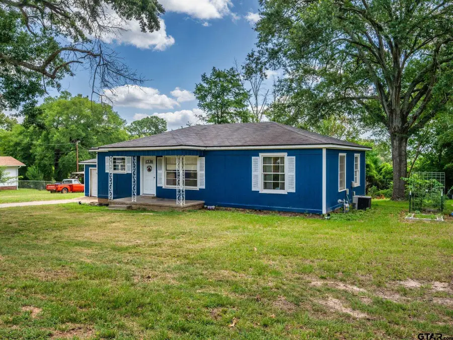110 Starnes, Winona, TX 75792 - #2