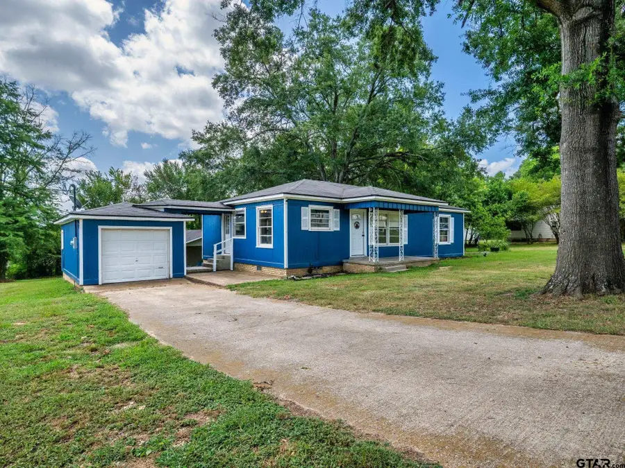 110 Starnes, Winona, TX 75792 - #3