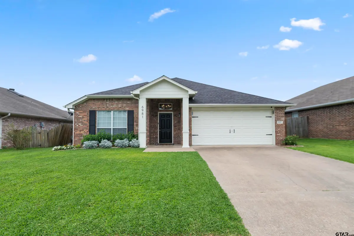 6981 Ranch Hill Dr, Flint, TX 75762 - #1