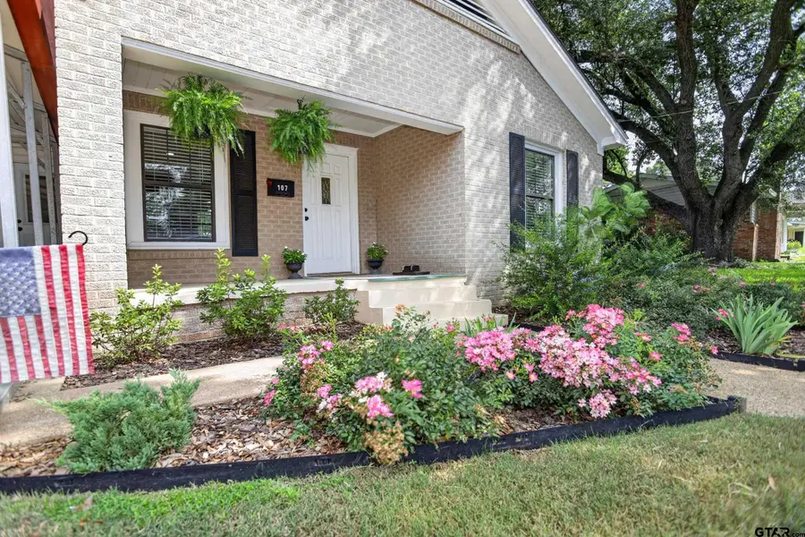 107 Charles Street, Crockett, TX 75835 - #3
