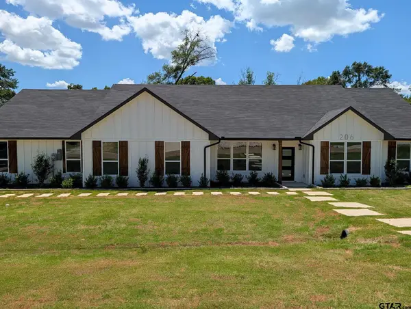 206 Splitrail Drive, Kemp,  75143