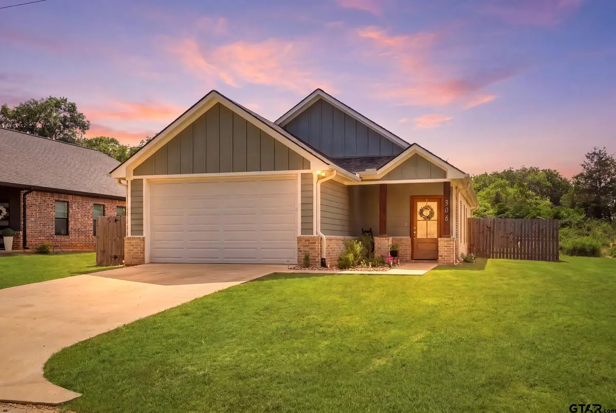 306 Bradford St, Arp, TX 75750 - #1