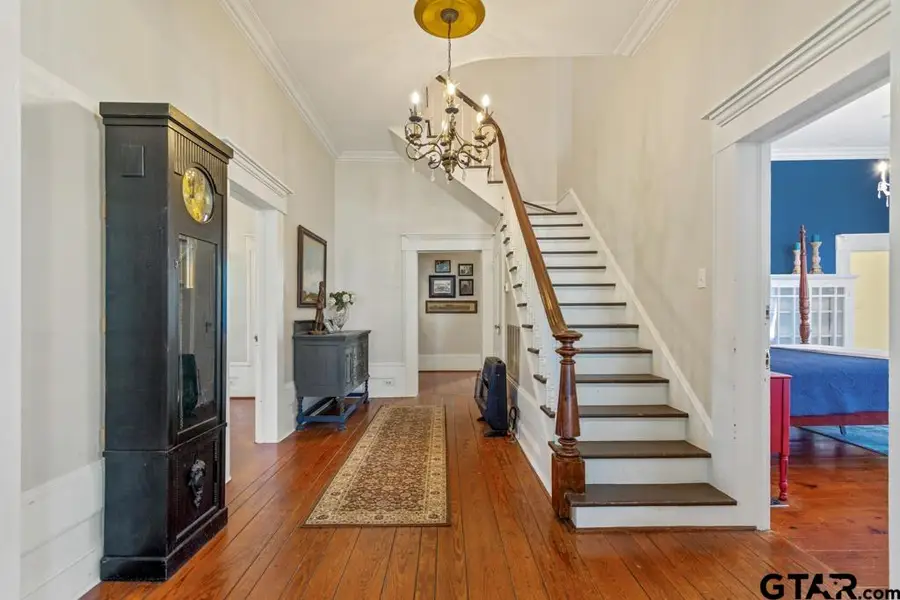 301 W Larissa, Jacksonville, TX 75766 - #2