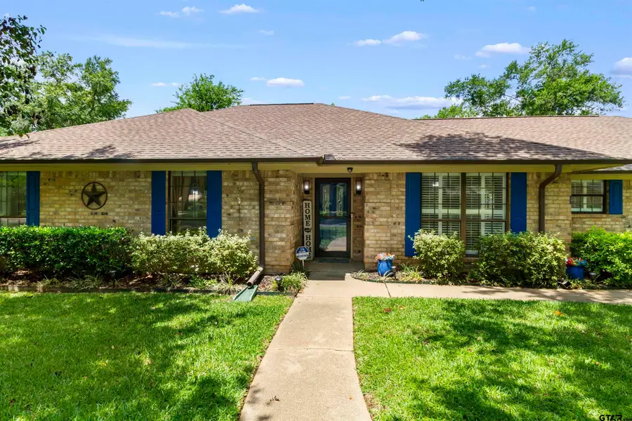 2209 Monica Ln, Palestine, TX 75803 - #2