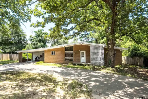 104 W Cayuga Dr, Athens,  75751