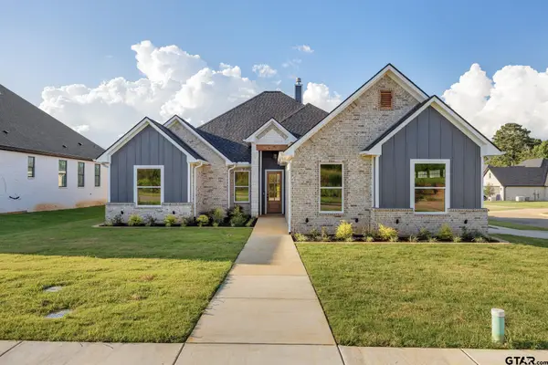 1216 Golden Eagle Way, Whitehouse,  75791