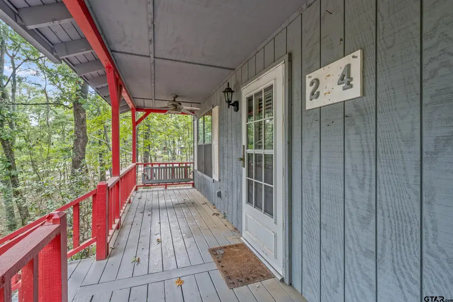 224 Blue Bird Ln, Holly Lake Ranch, TX 75765 - #3