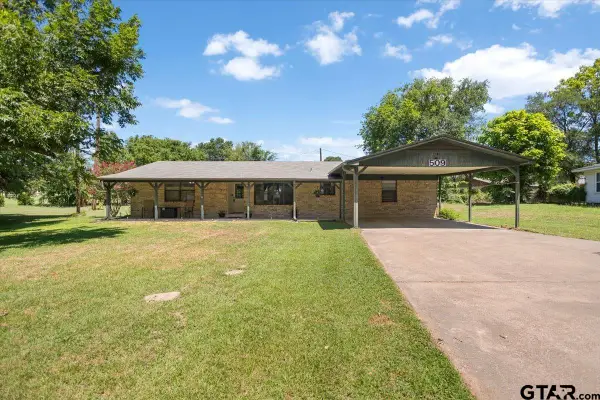 509 Penny Lane, Lindale,  75771