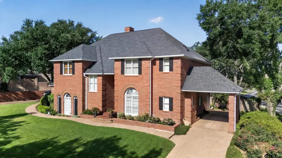 6401 Hollytree Circle, Tyler, TX 75703 - #3
