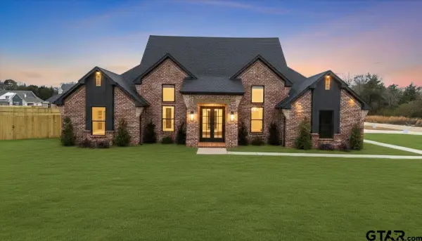 12341 Madison Xing, Bullard,  75757
