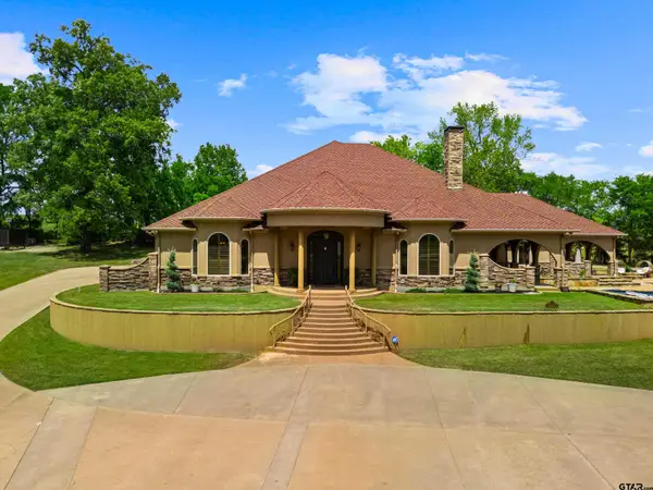 440 Susan Rd, Gladewater,  75647