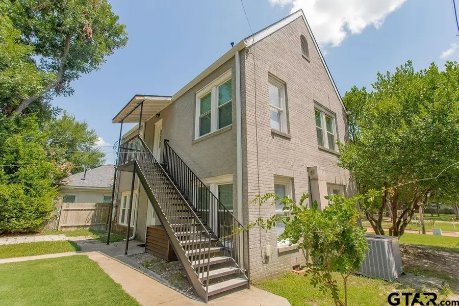 831 W Houston Street, Tyler, TX 75702 - #3