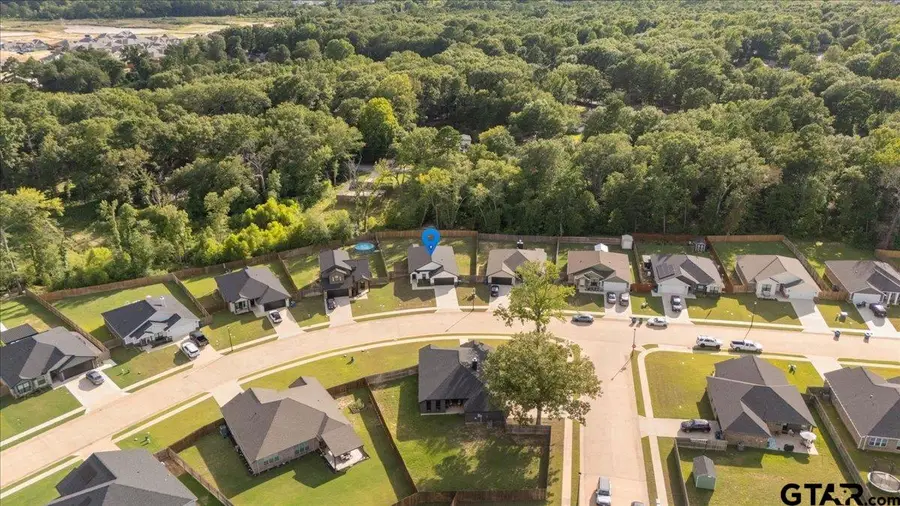 16134 Crossing Circle, Lindale, TX 75771 - #2