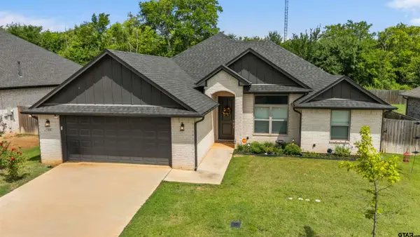 115 Amanda Ave., Bullard,  75757