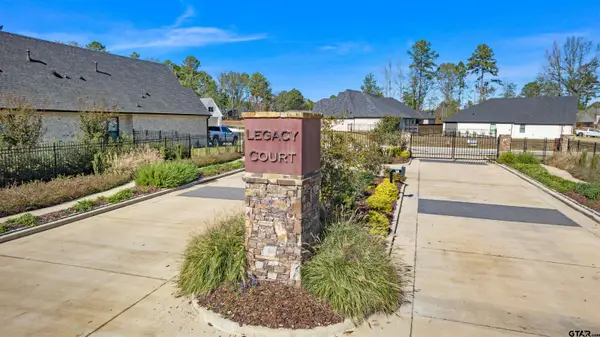 1609 Legacy Ct, Tyler, TX 75703