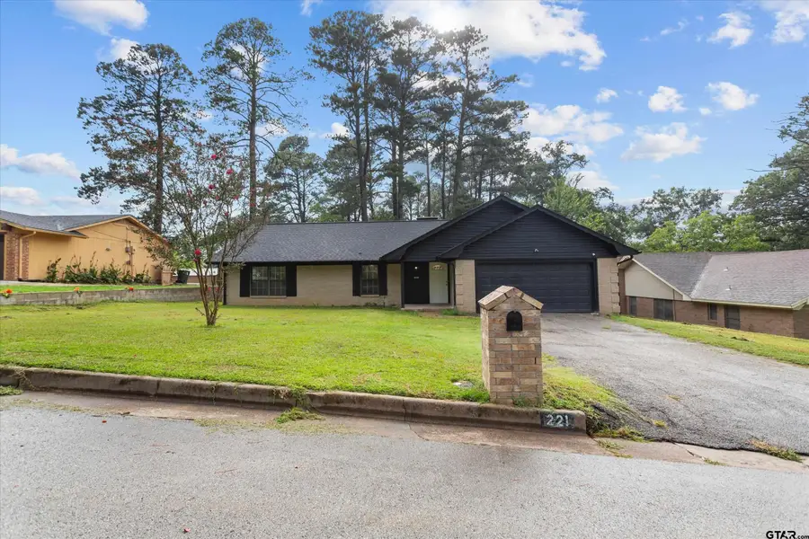 221 Tournament Rd, Tyler, TX 75702 - #2