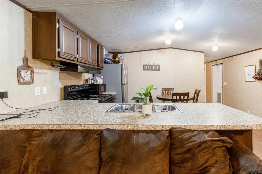 115 Jackson St, Arp, TX 75750 - #3