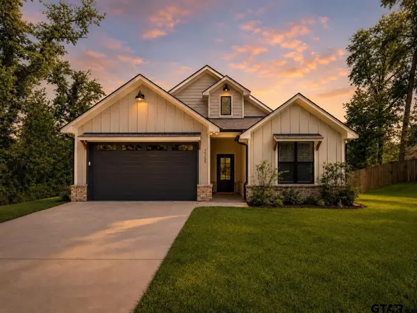 2305 Debby Ln, Tyler,  75701