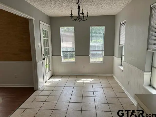 3422 Omega, Tyler, TX 75707 - #3