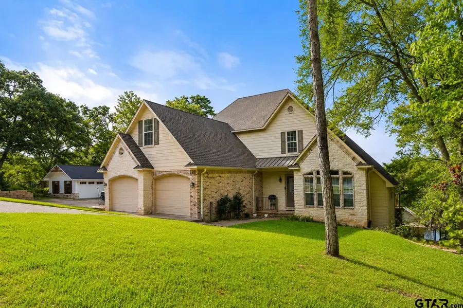521 Hideaway Ln Central, Hideaway, TX 75771 - #2