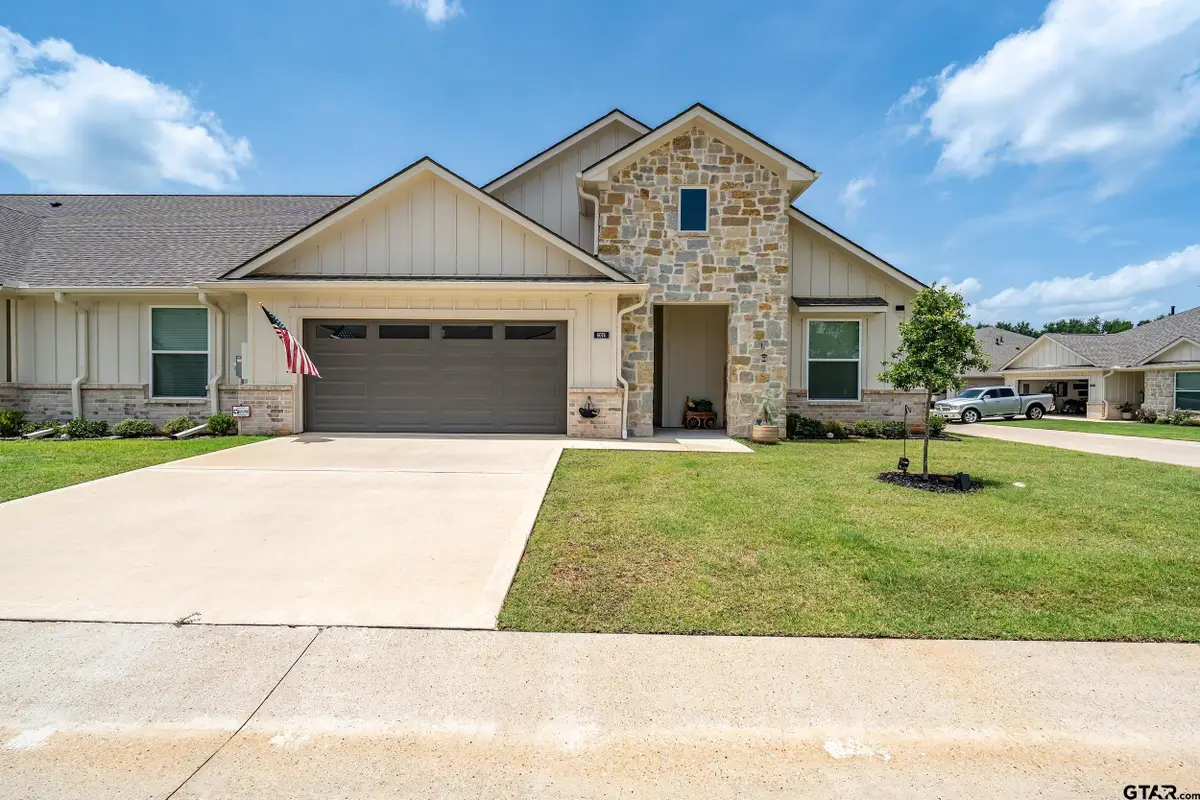 6074 Hamilton Meadows Way, Tyler, TX 75703 - #1