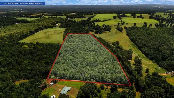 639 County Road 3322, Jacksonville,  75766