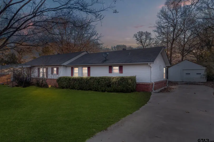280 Dickard St, Hawkins, TX 75765 - #2