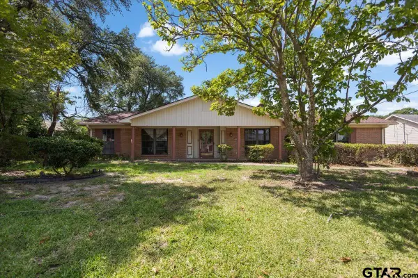 404 Marion Drive, Longview,  75602