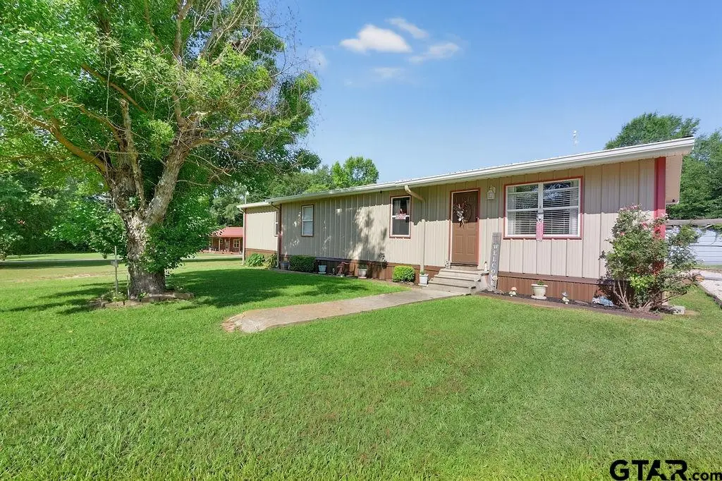 365 Williams Rd, Gilmer, TX 75645 - #1