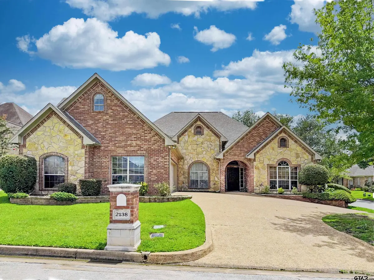 2138 Evansburg Ln, Tyler, TX 75703 - #1