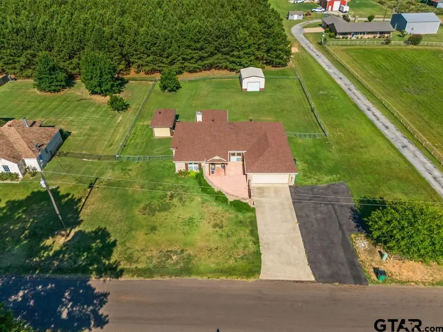 2616 Bob O Link Rd, Gilmer, TX 75645 - #2