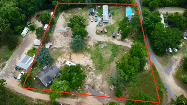 979 County Road 310 W, Tyler,  75706