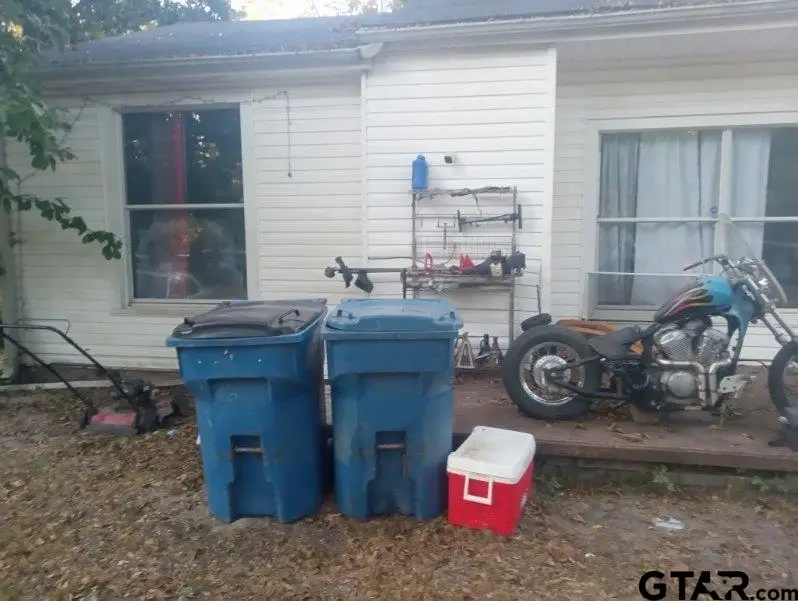 405 E South St, Overton, TX 75684 - #1