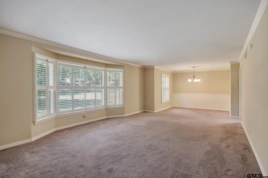 909 Woodlawn, Kilgore, TX 75662 - #2