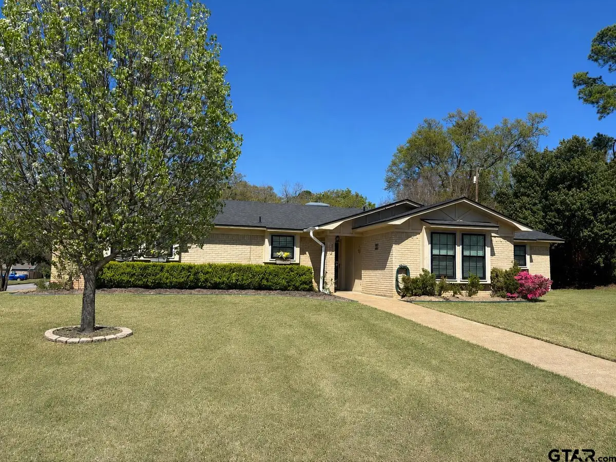 700 David Dr, Tyler, TX 75703 - #1