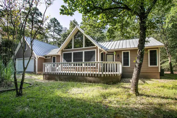 153 Candlelight Cv, Holly Lake Ranch,  75765