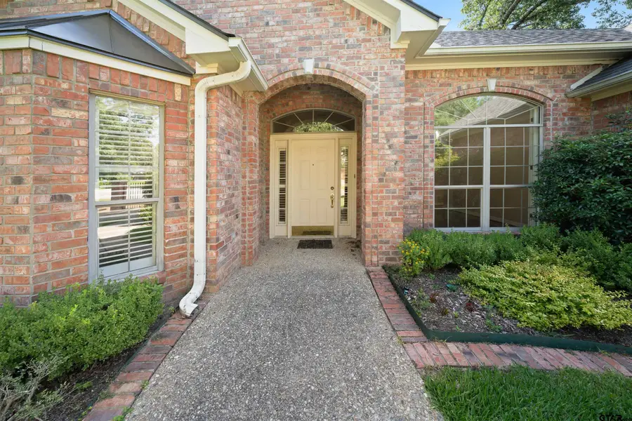 3134 Stanford Ct, Tyler, TX 75701 - #2