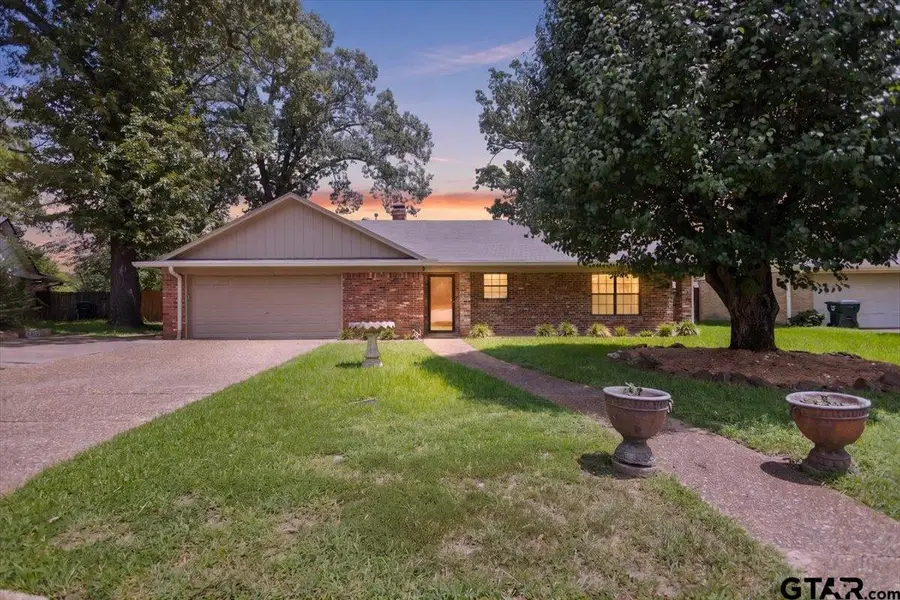 1100 Foxglove Lane, Tyler, TX 75703 - #2