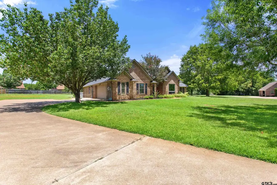 301 Hines Crossing, Bullard, TX 75757 - #2