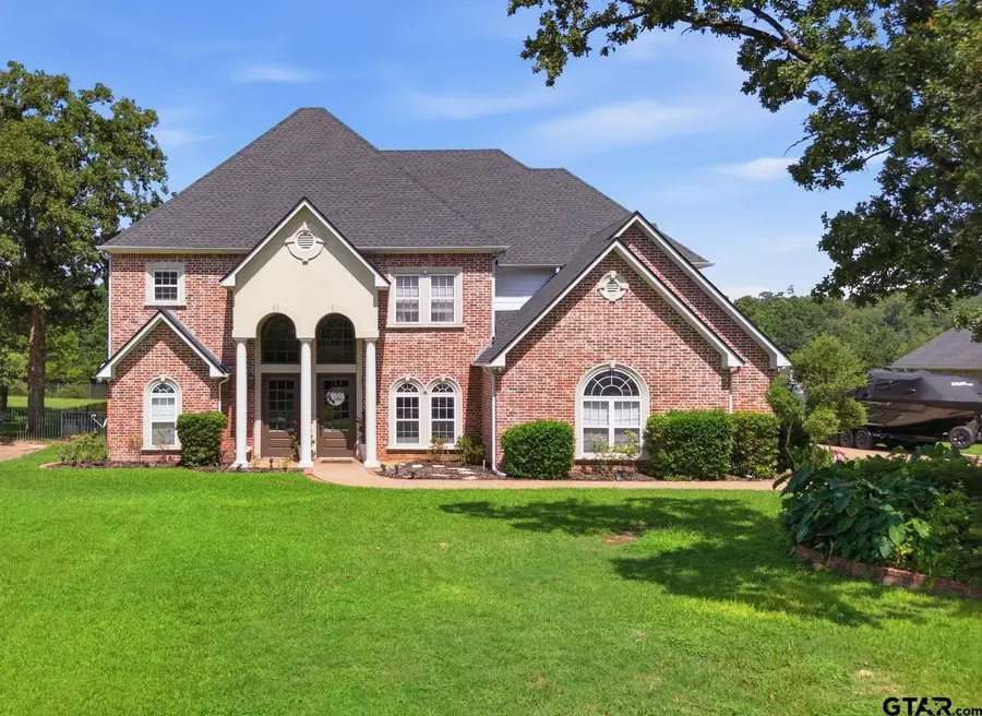 10936 Deer Creek Dr, Tyler, TX 75707 - #2