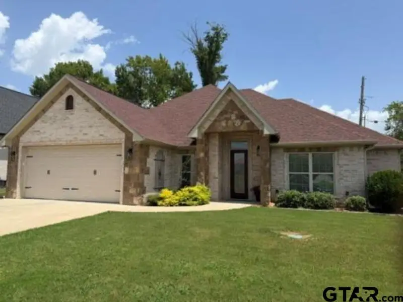 245 Kathryns Ct, Mount Pleasant, TX 75455 - #1