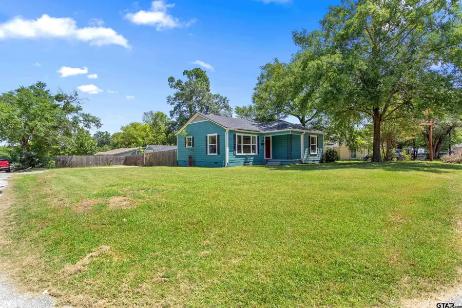 1126 Skyline Street, Tyler, TX 75701 - #3