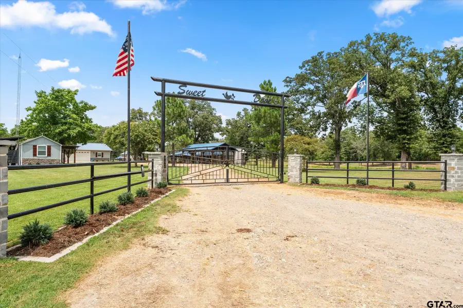 992 Rs County Road 4325, Emory, TX 75440 - #2