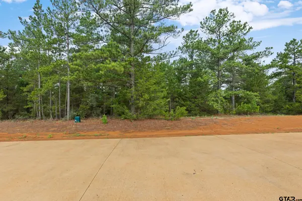 15483 Prayer Mountain Ct, Lindale,  75771