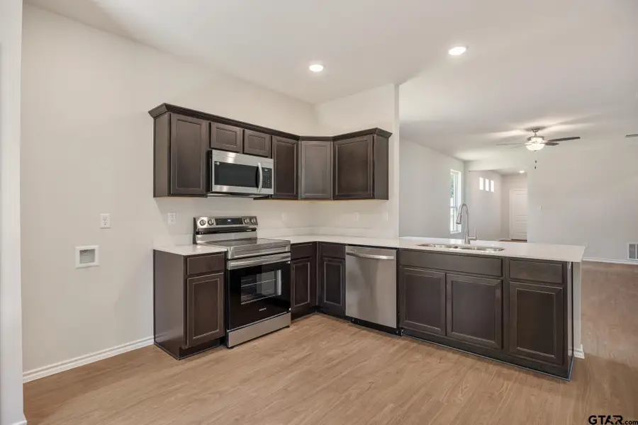 610 Park Central, Chandler, TX 75758 - #3