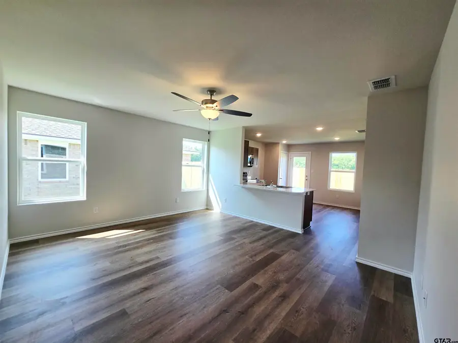 1610 Ridgeway Lane, Whitehouse, TX 75791 - #2