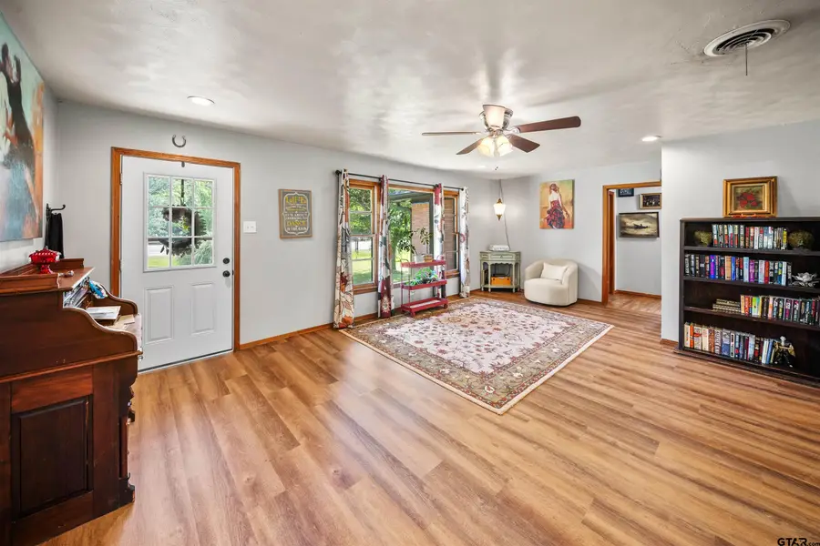 14139 State Highway 64, Ben Wheeler, TX 75754 - #3