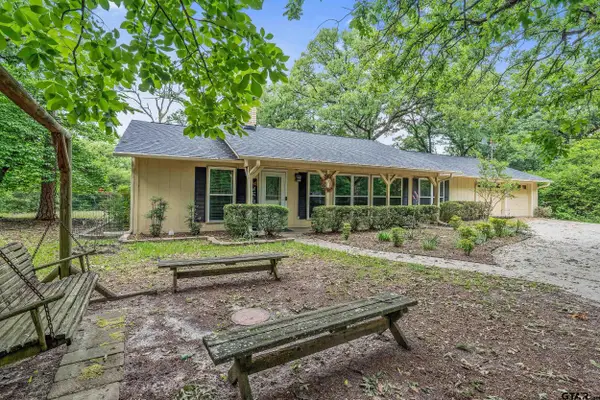 138 Green Knoll, Holly Lake Ranch,  75765
