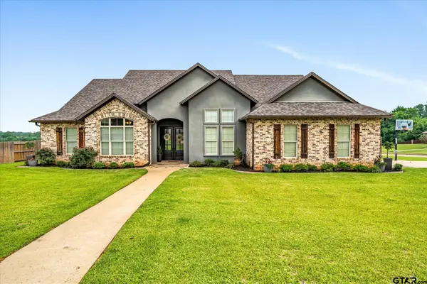 230 Sunnys Halo Boulevard, Bullard,  75757