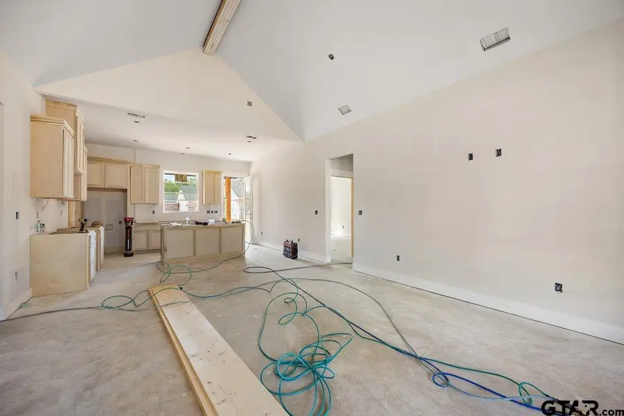 111 Ellis St, Rusk, TX 75785 - #3